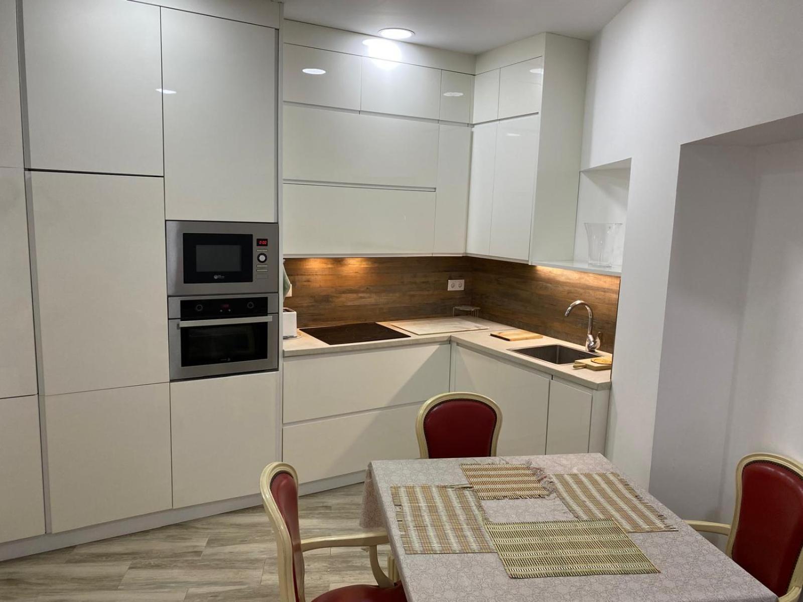 Valentino Sol Apartment